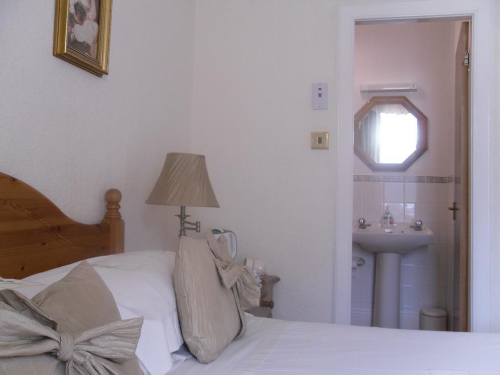 Ardfern Guest House Perth Pokój zdjęcie